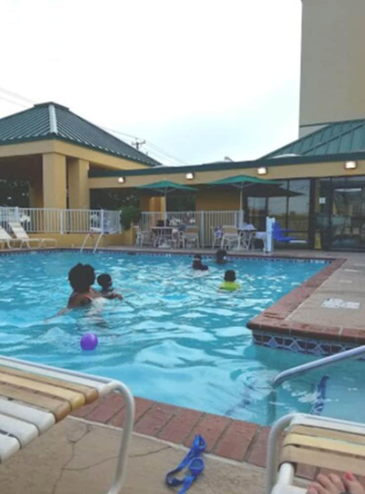 La Quinta By Wyndham Virginia Beach Eksteriør bilde